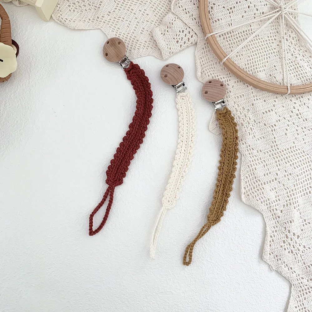 

Детская цепочка-прорезыватель для зубов ручной работы