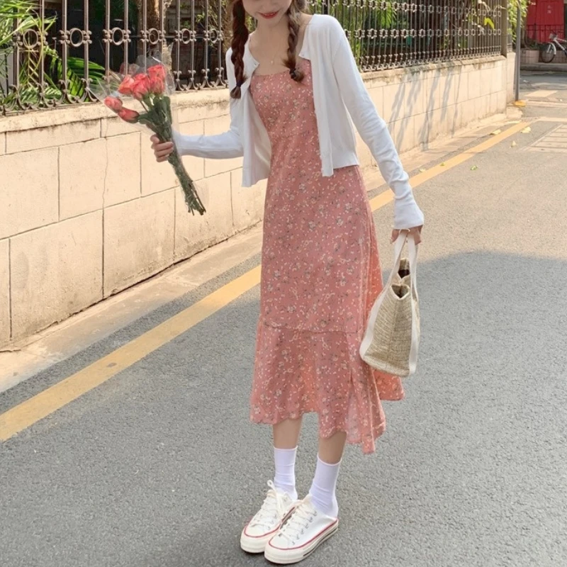 

Summer Retro Floral Strap Dress Women Elegant Sweet Chiffon Party Mid Dress Female French Open Fork Casual Kawaii Dress 2021 New