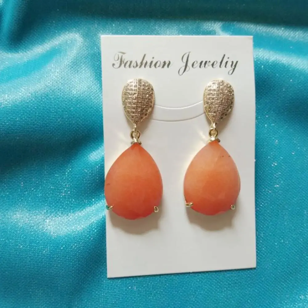 Женские серьги-подвески с камнями розовые красные зеленые синие серьги