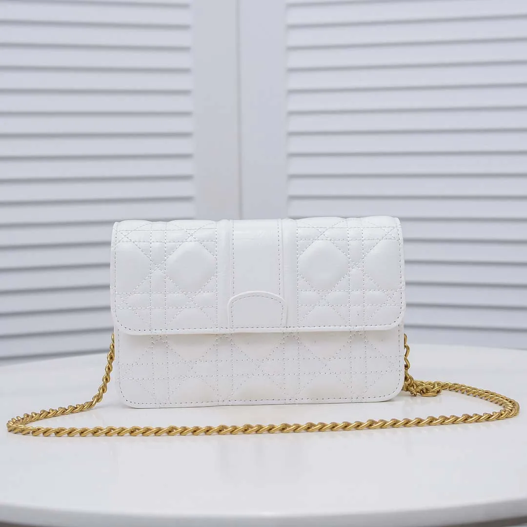 

The New Luxury Jewelry 100% Genuine Leather Ladies Handbag Shoulder Messenger Bag Designer Rhombus Flap Bag Small Square Bag