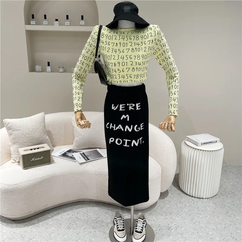

Women's Spring Summer 2021 Niche Design Fashion Letter Print Casual Versatile Medium Length Skirt