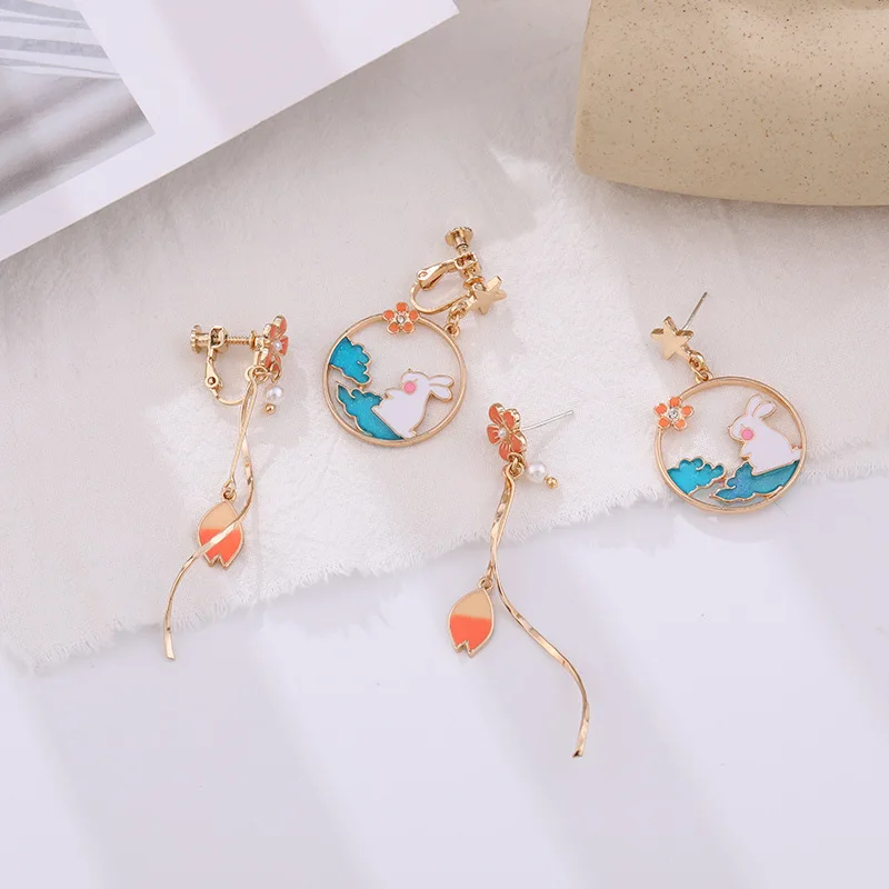 

Japanese Asymmetrical Rabbit Animal Drop Dangle Earrings Cute Clip on Earrings Without Piercing for Girls Women