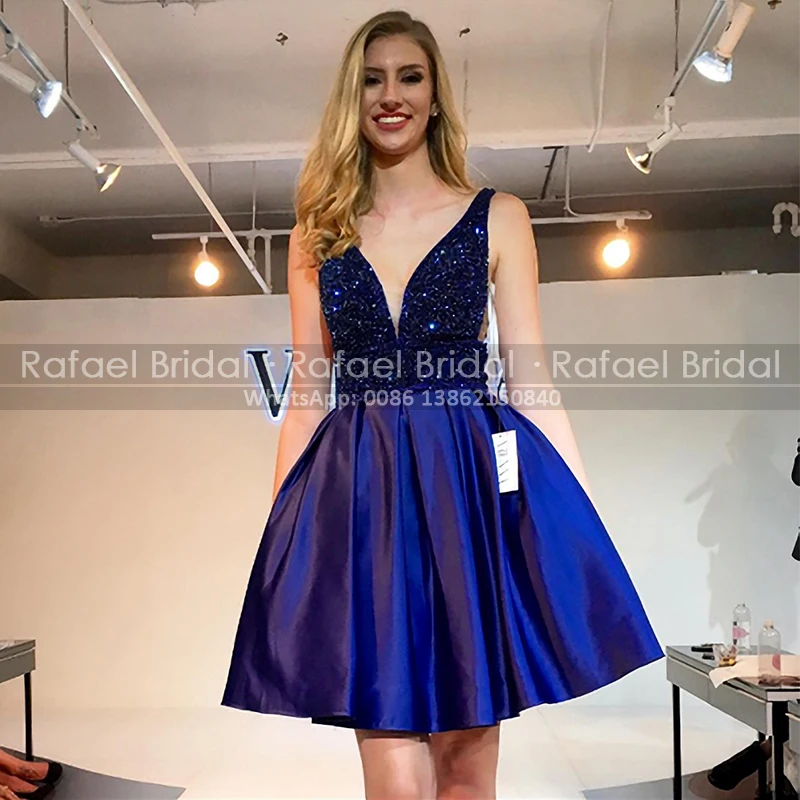

Backless Royal Blue Homecoming Dress For Teens Open Back Prom Dresses Short Luxury Crystal Beading Deep V Neck Party Gown
