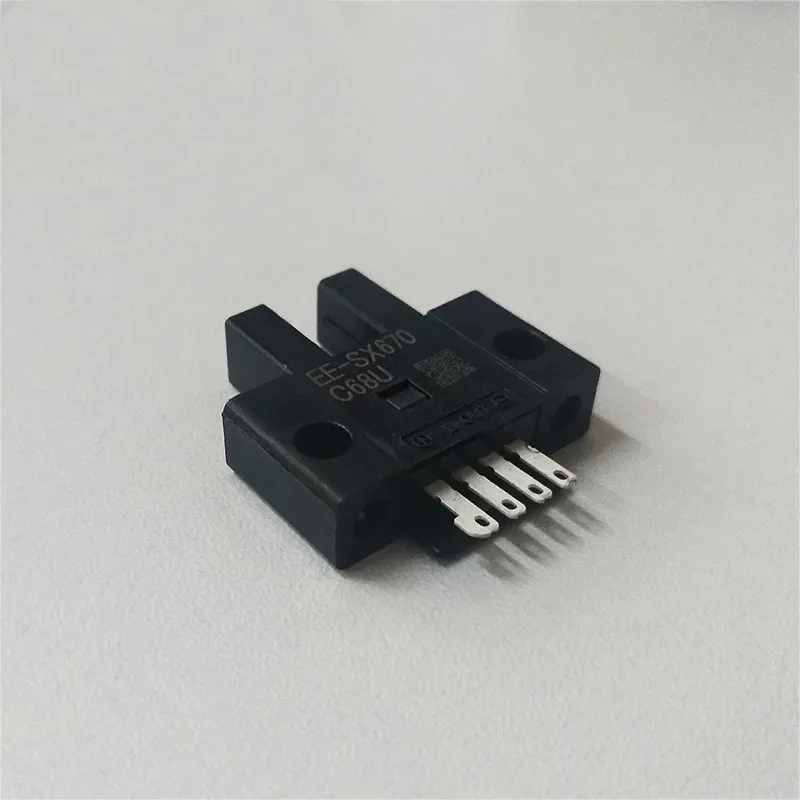 

Photoelectric switch EE-SX670 6 month warranty