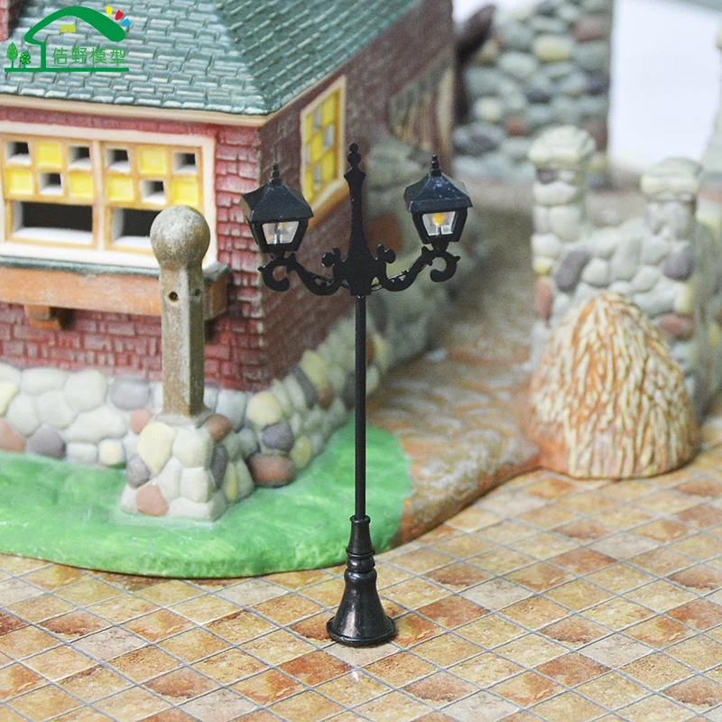 

HO N Scale Model Trains Railway Park Garden Street Light 12V Lamppost For Railway Scenery Train Layout