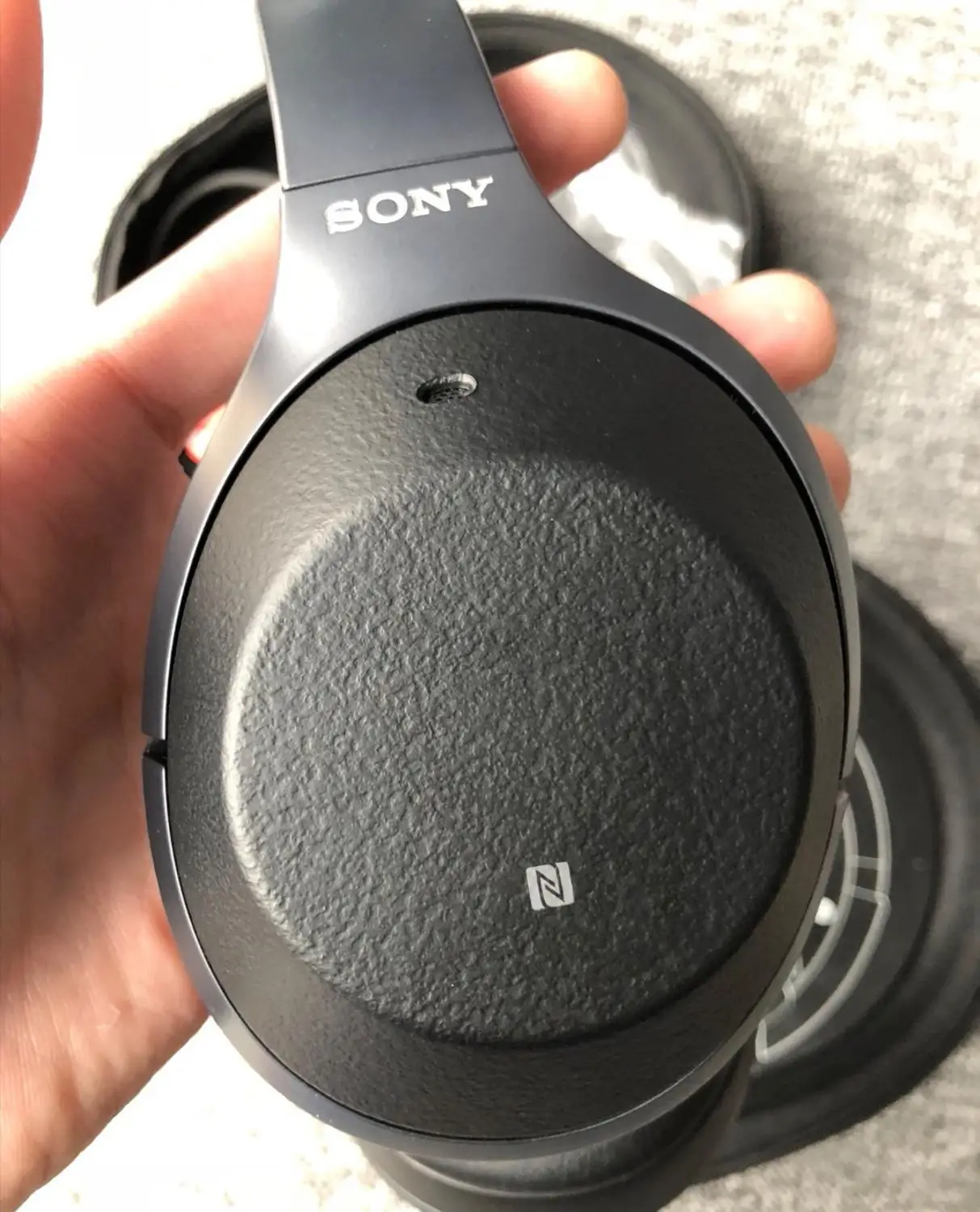 Подержанные, беспроводные Bluetooth-наушники Sony WH1000XM2 с  шумоподавлением, с микрофоном | Электроника | АлиЭкспресс