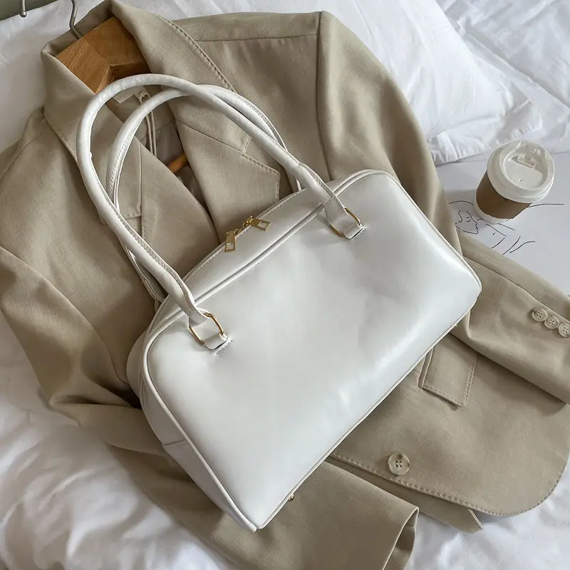 

New Fashion Large Capacity Women Casual Travel Tote Solid Color PU Leather Ladies Shoulder Underarm Bag Female Simple Handbags