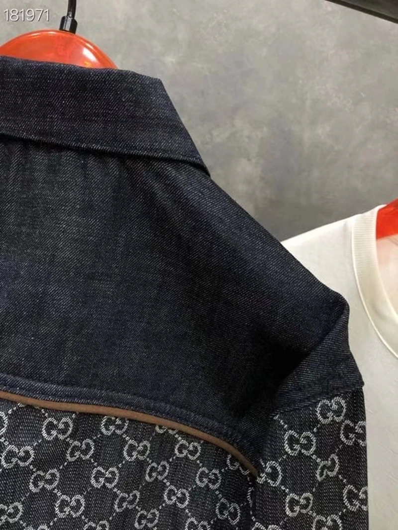 

Autumn 2021 Luxury retro Spliced leather design Couple washed denim jacket Casual fashion Back stitching Men and Women Jackets