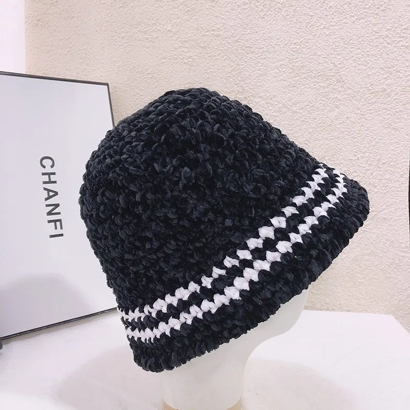 

Женская вязаная шапка рыбака с полыми цветами, вязаная крючком шапка для раковины ручной работы, весенне-зимние солнцезащитные шляпы от сол...