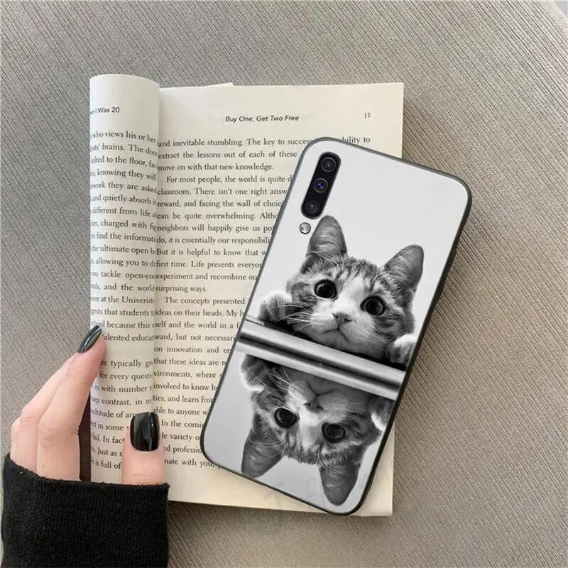 

Little Cat cute animal protective Phone Case For Samsung galaxy S 9 10 20 A 10 21 30 31 40 50 51 71 s note 20 j 4 2018 plus