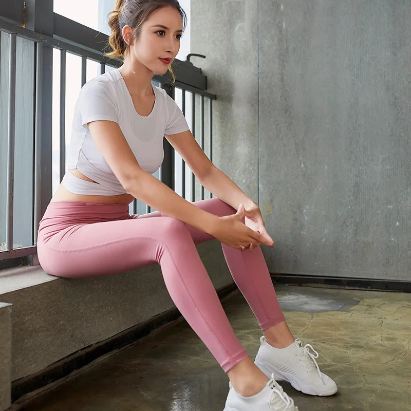 Женский костюм для фитнеса спортивный из трех предметов йоги облегающий новый