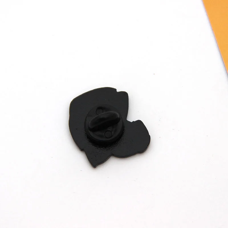 12 шт. эмалированная брошь в форме героя фильма Hellboy для рюкзака джинсовой сумки