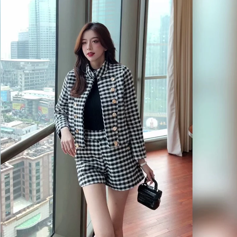 

Spring And Autumn Two-piece Set Women's Fashion Korean Tweed Net Red Plaid Long-sleeved Jacket + High-waist Shorts Suit