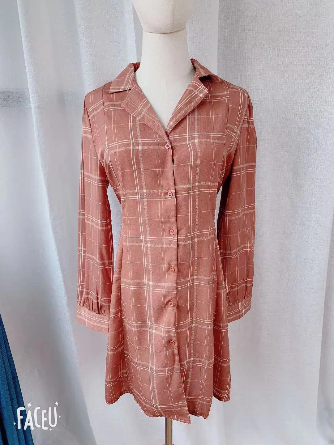 Женское офисное платье в клетку розовое ТРАПЕЦИЕВИДНОЕ ПЛАТЬЕ с отложным