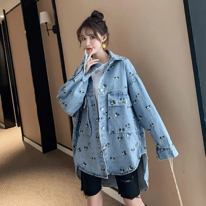 Куртка женская джинсовая с большими карманами свободная синяя длинная