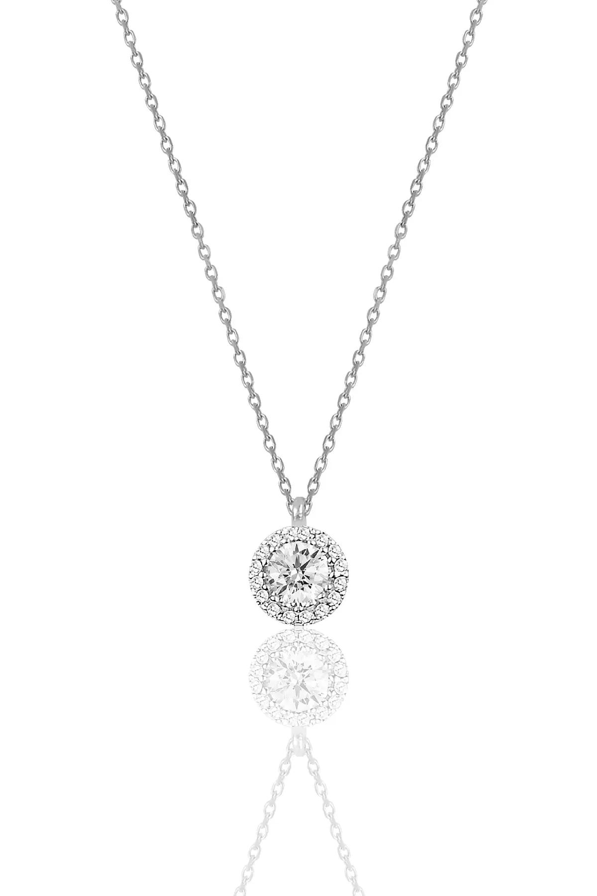 

Women's Silver Diamond Mounted Single Stone Zircon Elegant Chain Necklace
