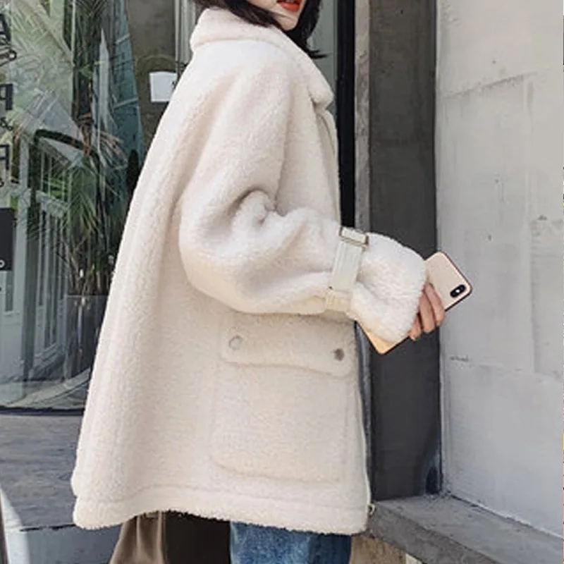 Fur Coat  Woman Winter Coats and Jackets The New Lamb Down Female Send To Overcome Keep Warm Loose Thicken