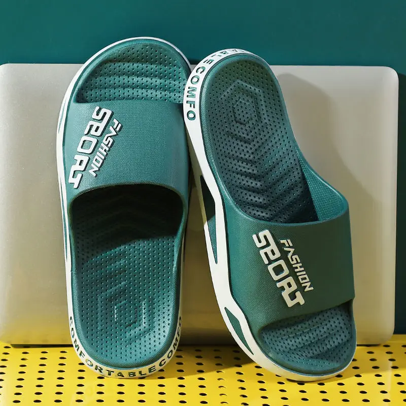 

New Men's Slippers Sandals Luxury Designer Man Beach Shoes Men Casual Mens Outside Slipper Non-slip Home Cool Word Slipper 2021