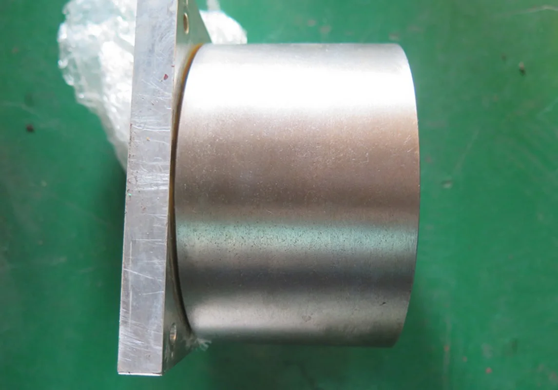 YASKAWA б/у SGMCS-05B3C11 Servo Мотор используемый в хорошем состоянии | Инструменты