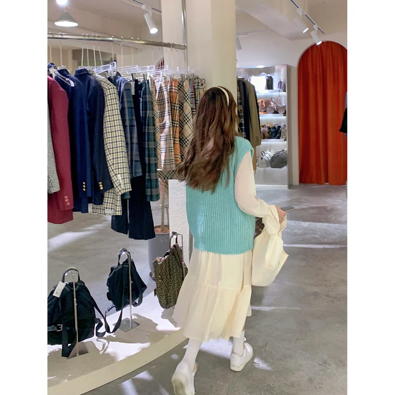 French Style Design Fashion Rac |