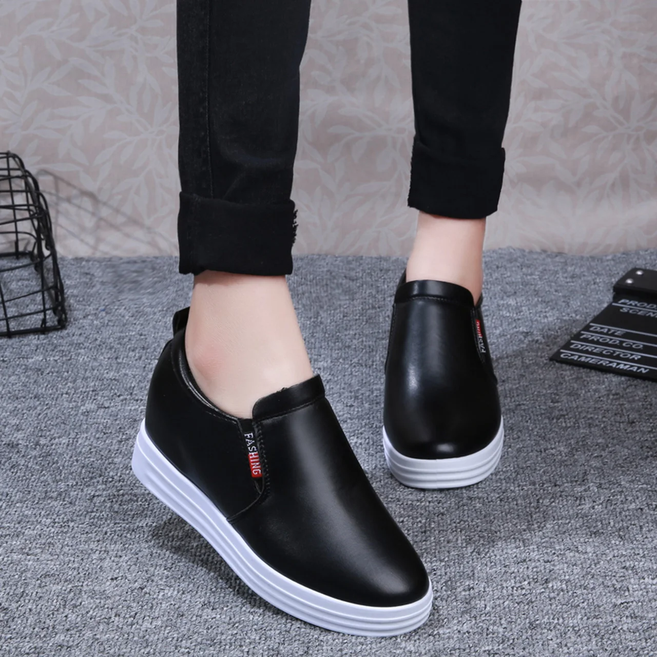 

Women's sports shoes wedge loafers fashion women's shoes 2022 autumn and winter thick bottom vulcanized shoes Zapatillas Mujer