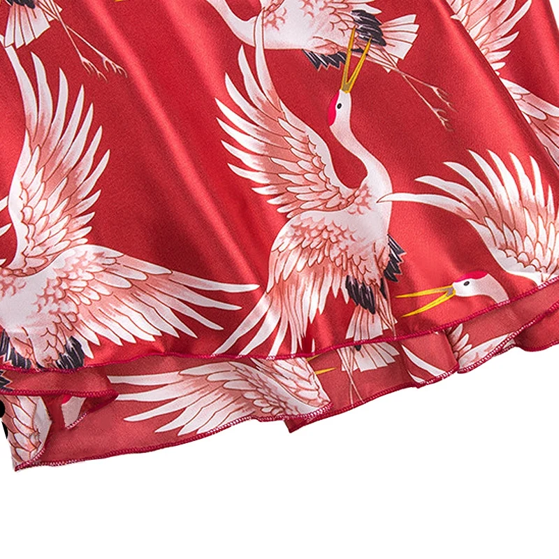 

Women Silk Nightgowns Sleepwear Sexy Lingerie Pajamas Loose Nightdress for Lady Robe Bat Sleeve Women Bath Gown Homewear Clothes