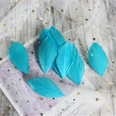 lake blue 50pcs Натуральные 50 шт. 4-8 см гусиные перья разных цветов для рукоделия, рукоделия, украшения для свадебной вечеринки, аксессуары, свадебное украшение - Цвет: lake blue 50pcs