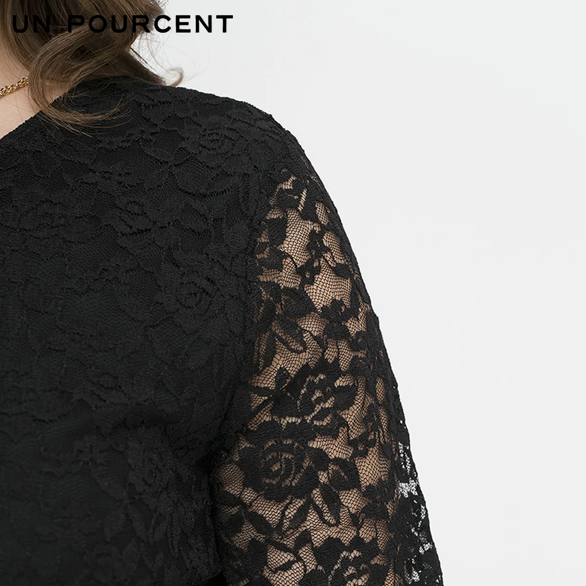 

2021 Spring and Summer Plus Size Women's Clothing Intellectual Elegant Irregular Long Sleeve Sexy Slim Lace Dress Party Dress