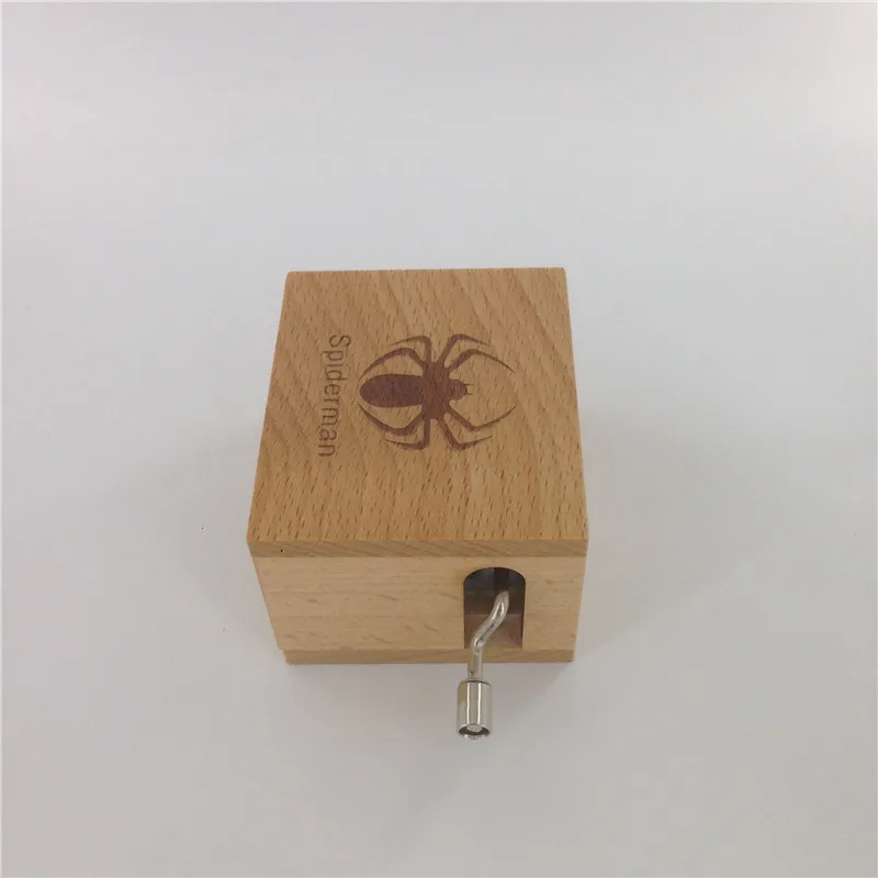 Деревянная музыкальная шкатулка с рукояткой подарок на Рождество день рождения