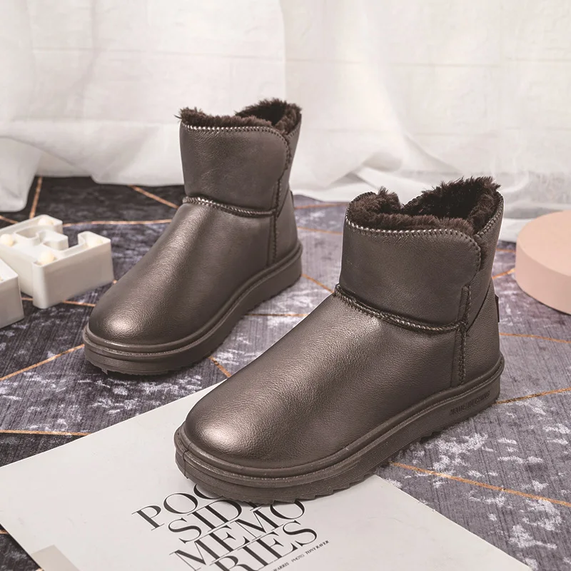 

2021New Snow Boots Women's Men's Winter Warm Ankle Flat Bottom Bread Shoes Large Size Velvet Cotton Plush Faux Fur Couple Lovers