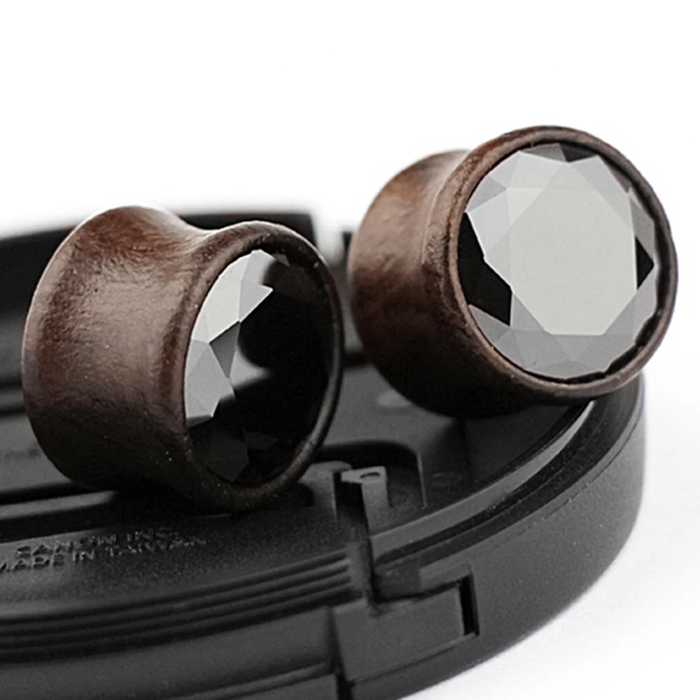 2 шт. деревянные серьги-туннели с цирконом