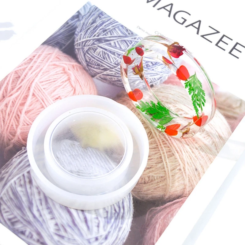 

1 Set DIY Crafts Rings Bracelet Crystal Epoxy Resin Mold Bangle Silicone Mould X7YA