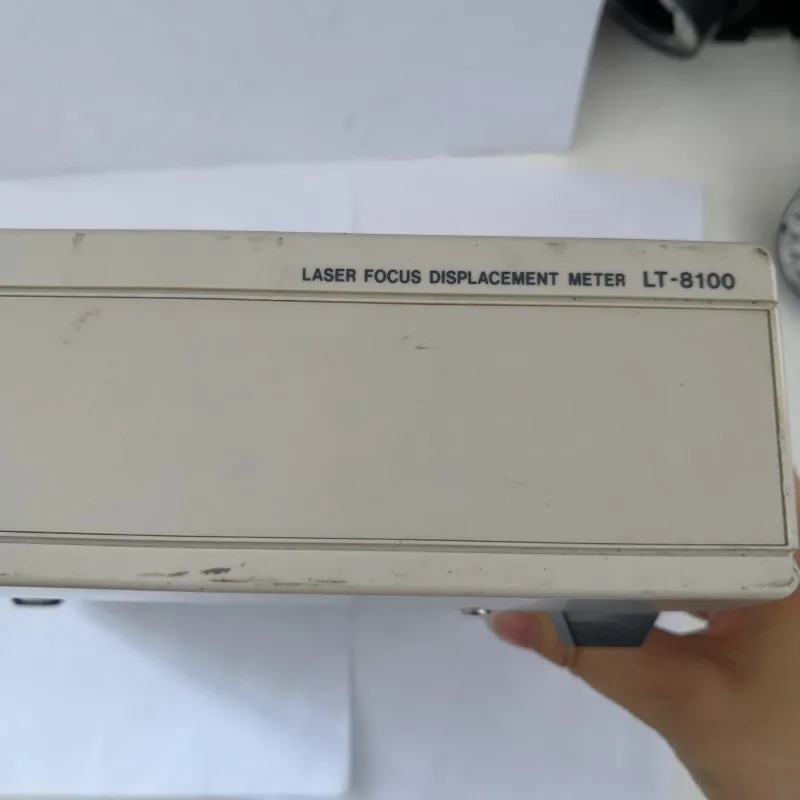 

KEYENCE LT-8100 Laser confocal displacement meter （Quality guarantee and the price is negotiable）