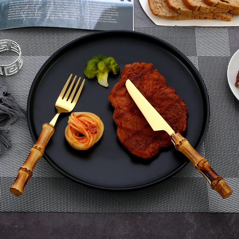 Набор посуды из 24 предметов с бамбуковой ручкой нержавеющей стали включает вилку