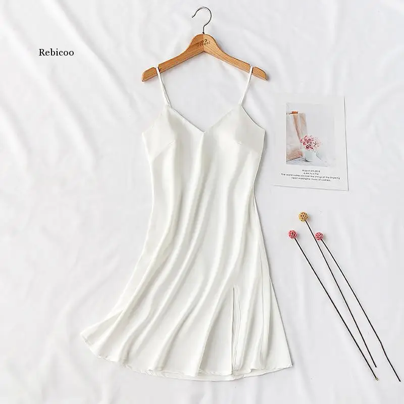 

Sexy Silky Women Sleep Robe Strap Top Sleepwear V-Neck Nightdress Lady Home Wear Nightgown Bath Gown Sleepshirts Bathrobe M-XL