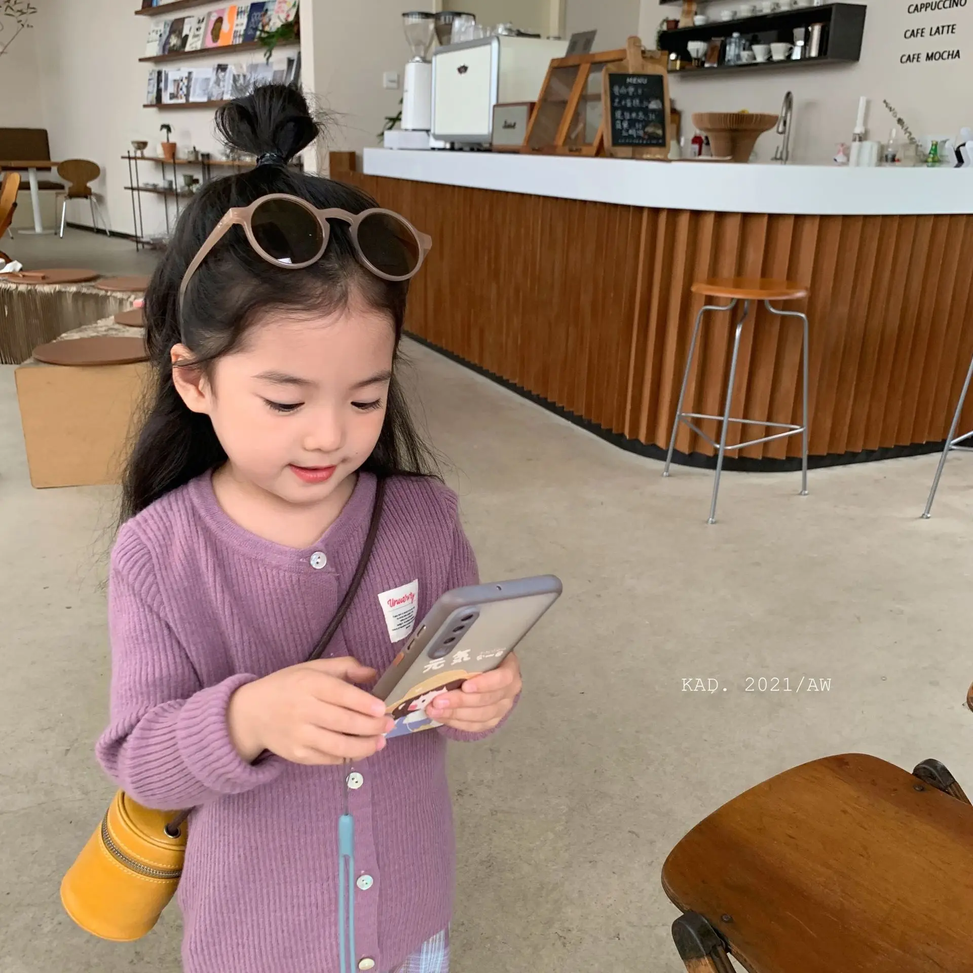 

Girls Soft Mohair Elastic Self-cultivation Label Knitted Sweater Cardigan Coat Korean Autumn Children Clothes