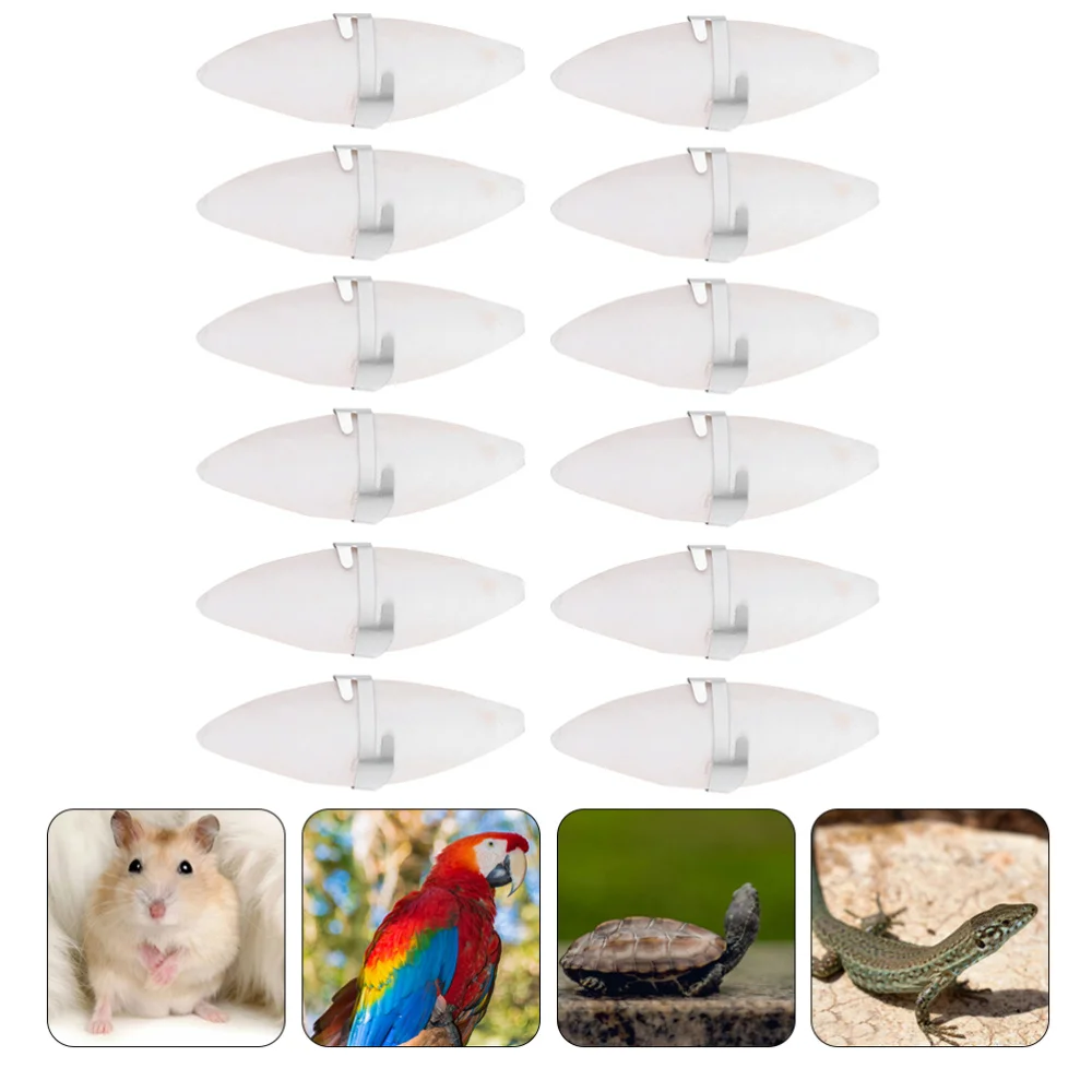 

12pcs Pet Grinding Cuttlefish Bone Teeth Grinding Chew with 12 Hooks Buckle
