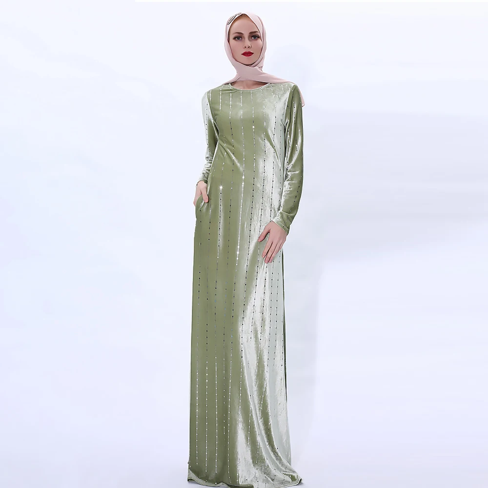 

Women Velvet Long Dress Luxury Sequins Abayas Muslim Arab Jilbab Ramadan Long Sleeve Autumn Winter Maxi Robe Islamic Middle East