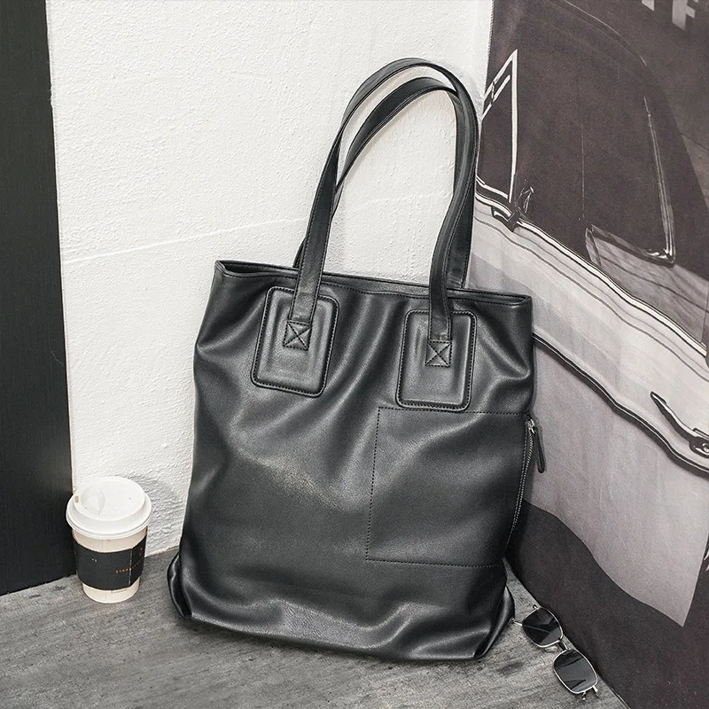 

2022 men tote bag crazy horse leather Handbags Large capacity laptop bag multifunctional Men's bag Solid black man bag
