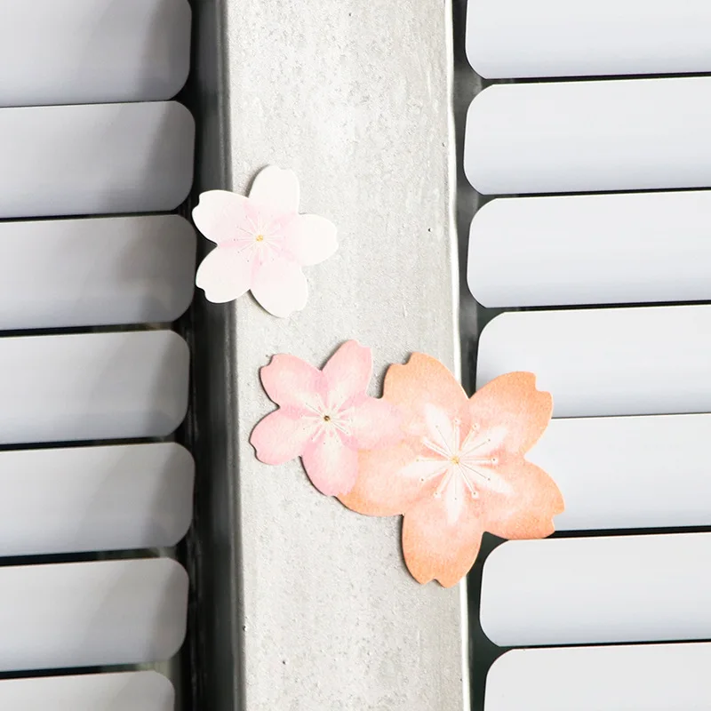 Доступные стикеры двух размеров вишневый цвет креативная свежая и ветровая