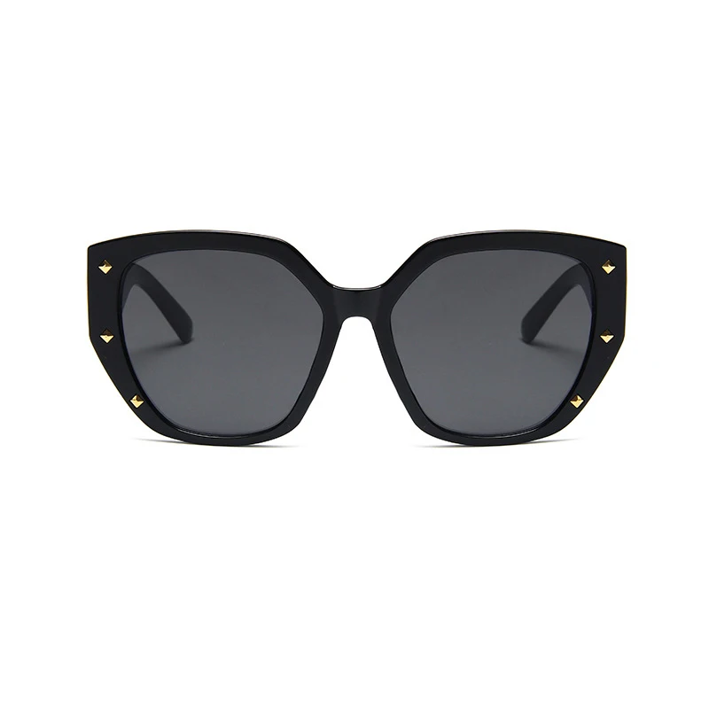 

Fashion Oversized Sunglasses Brand Designer Women Rivet Goggle Men Sun Glasses Gradient Square Vintage Sunglasses UV400 Shades
