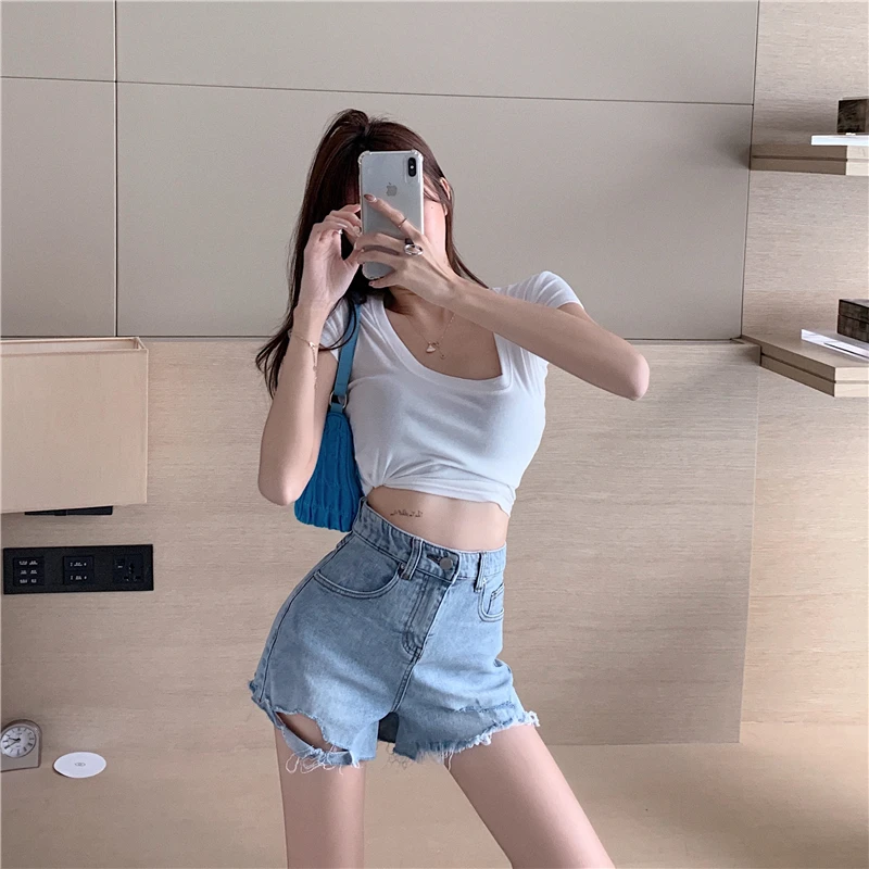 

Fashion sexy high waist ripped holes irregular raw edge slim fit hip shorts high waist all-match jeans 2021 summer hot shorts