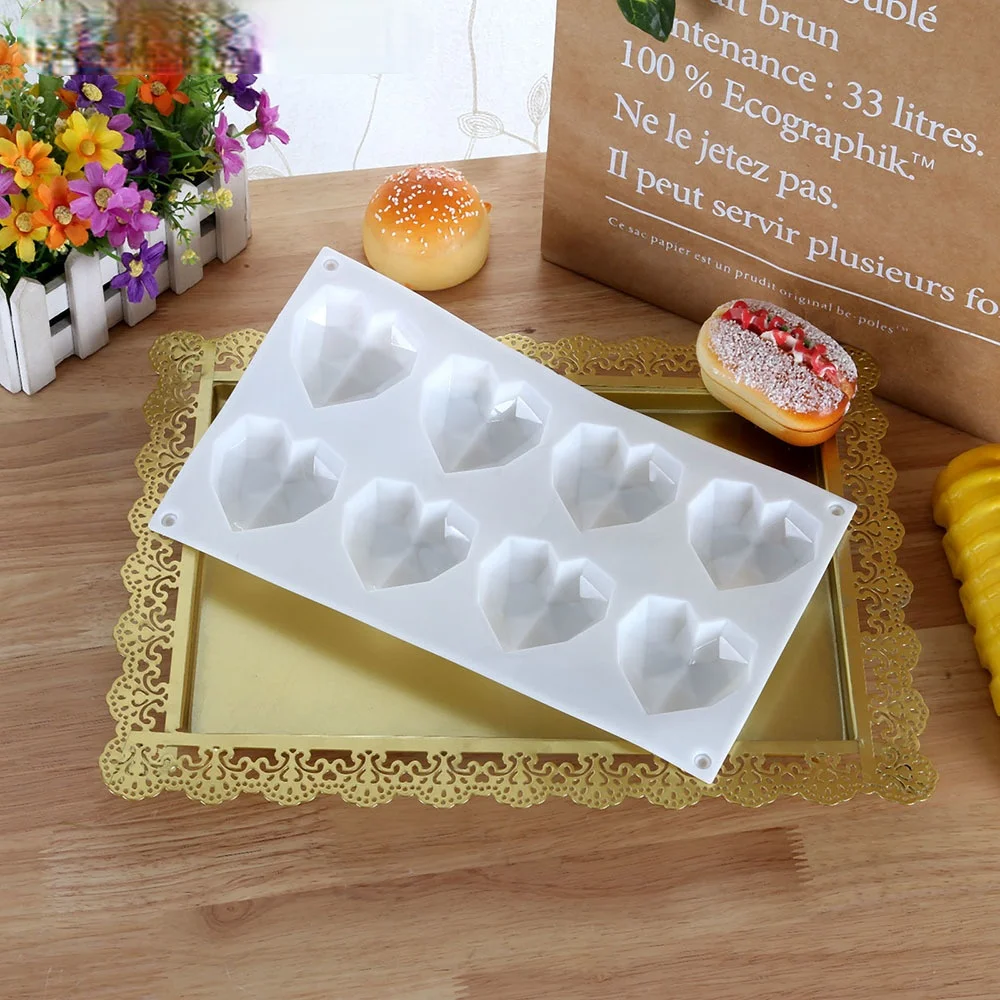 

1/8 Cavity 3D Diamond Love Heart Shape Mold Silicone Chocolate Cookie Muffin Baking Tool Sponge Mousse Dessert Cake Decorating