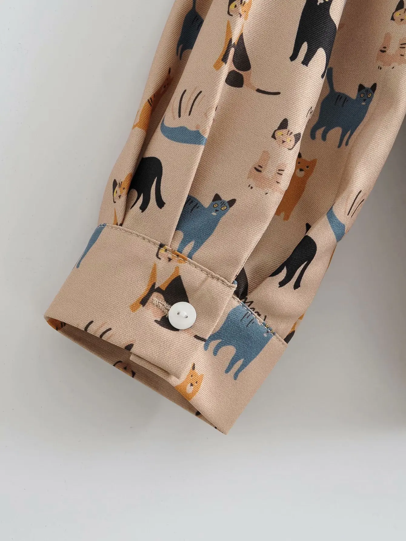 

Spring Autumn Cartoon Cute Cat Print Shirt Women Tops Street Style Casual Long Sleeve Turn-down Collar Blouse Women