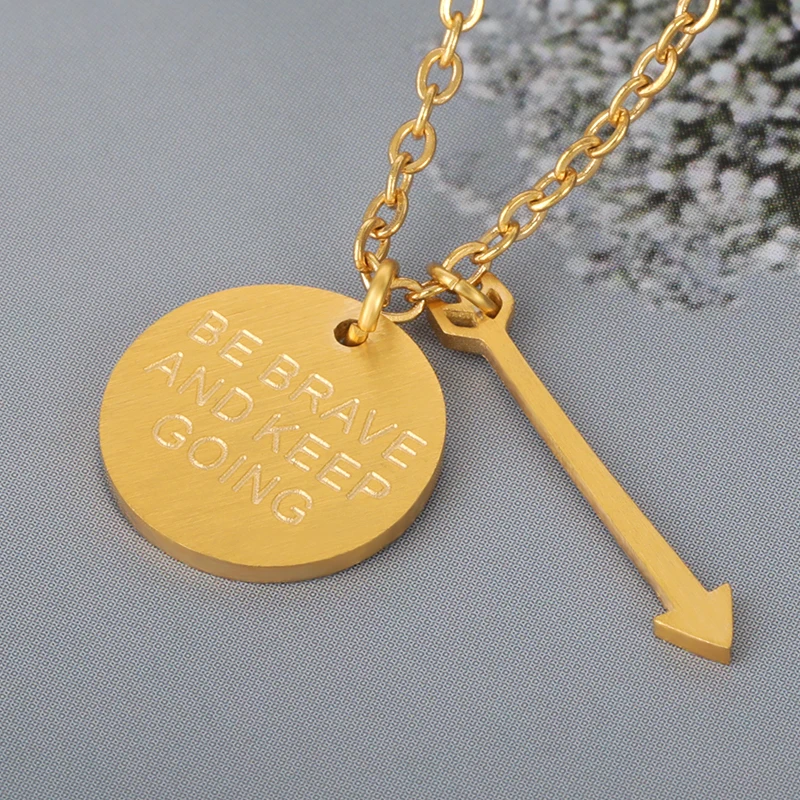 Модное ожерелье с надписью для пары гравировкой Be Brave And Keep Going подвеска диском и