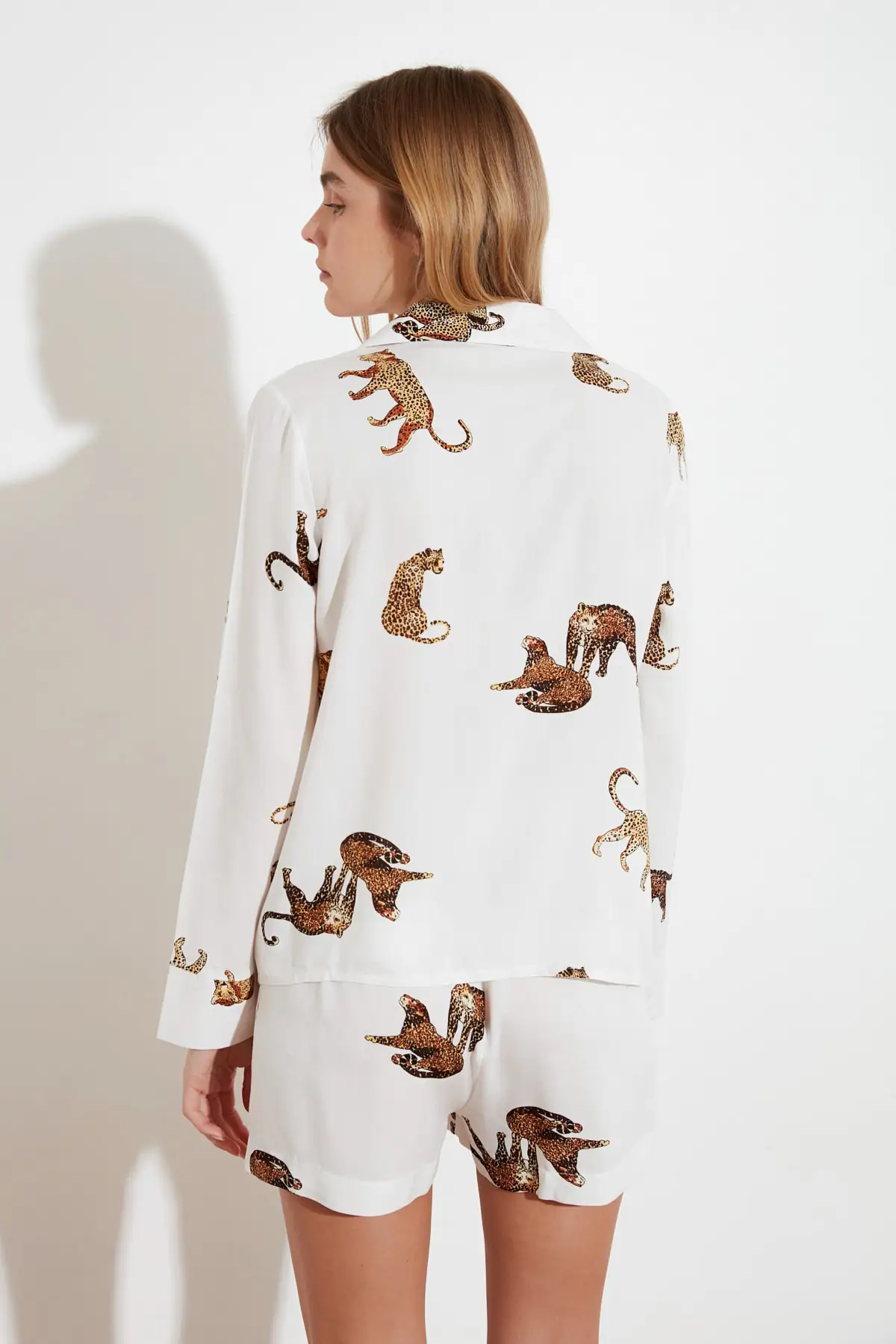 Women's Pajamas set Tiger Printed Woven 100 Viscose Turkish Fabric Shorts and Button Pajamas set