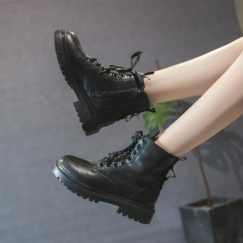 Зимние женские полусапожки в стиле ретро Однотонные ботинки на плоской подошве с
