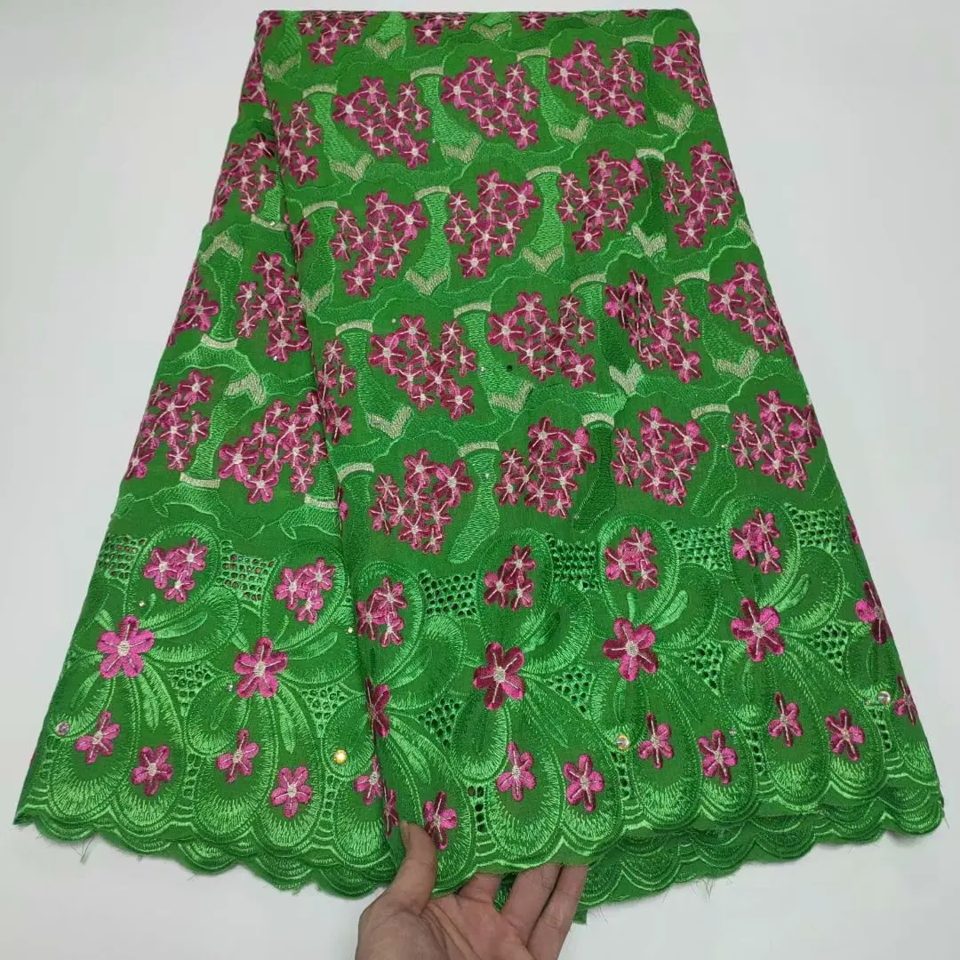 

Новая зеленая африканская хлопчатобумажная кружевная вышитая ткань швейцарская вуаль ткань нигерийский хлопчатобумажный материал для ши...