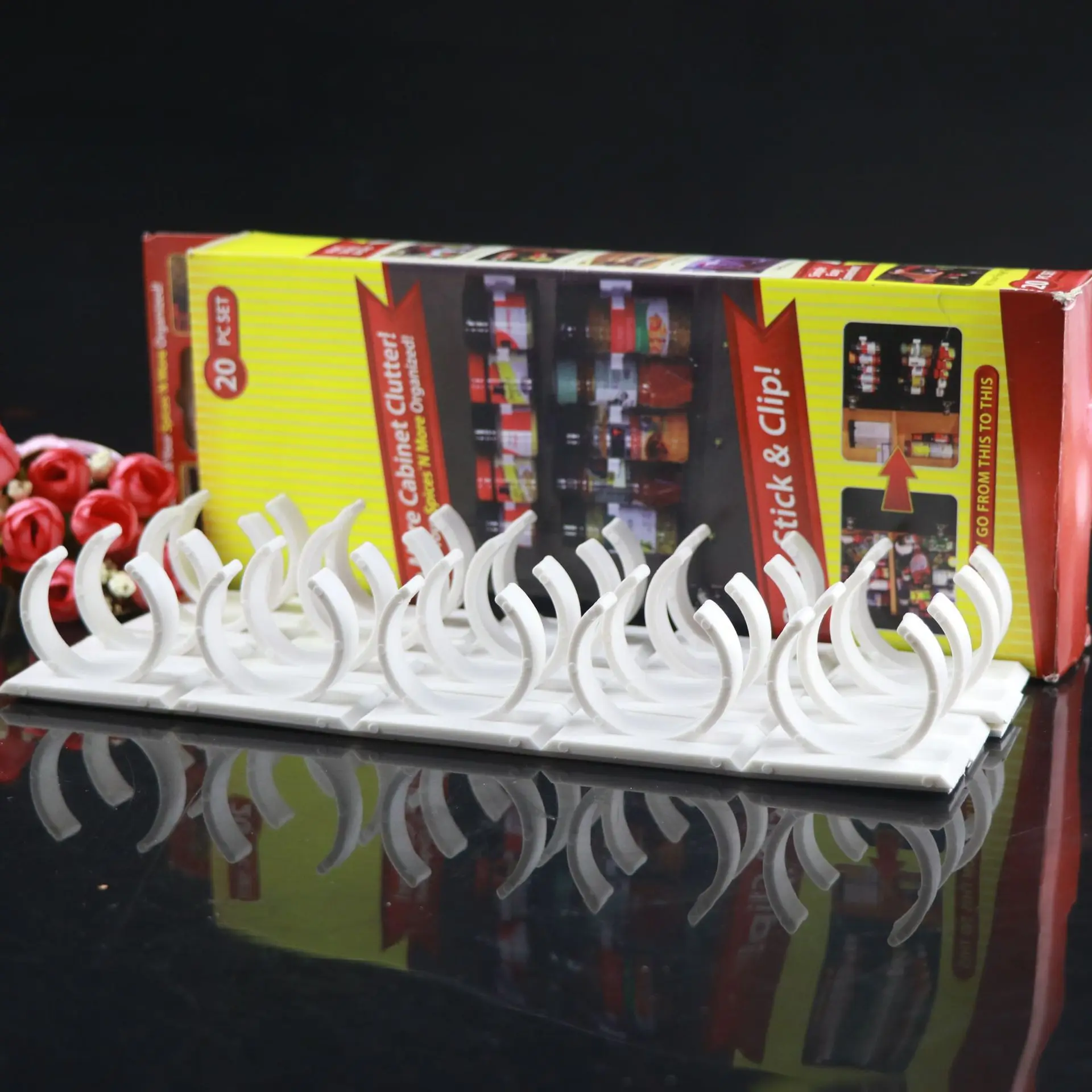 

4 Pcs Bottle Rack Kitchen Storage Rack Wall Mount Jars Spice Holder Tools Plastic Clip Rack Cabinet Door Hooks Ingredient Spice