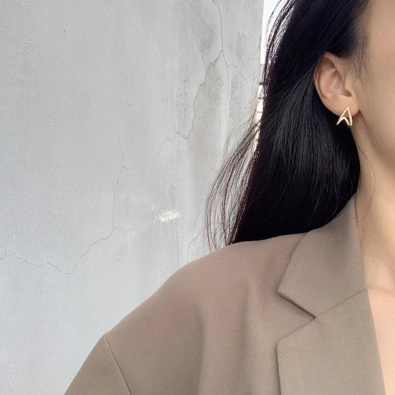 

S925 needle Delicate Jewelry Stud Earrings 2021 New Design Golden Plating High Quality Crystal Earrings For Women Party Gifts